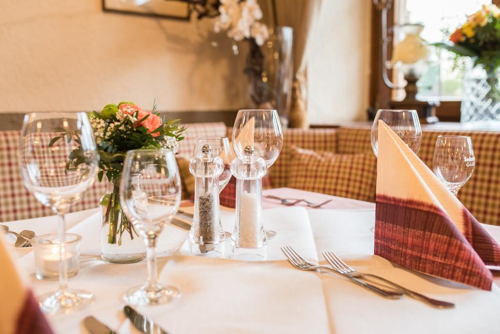Gasthaus Zum Specht Hösbach Esterno foto
