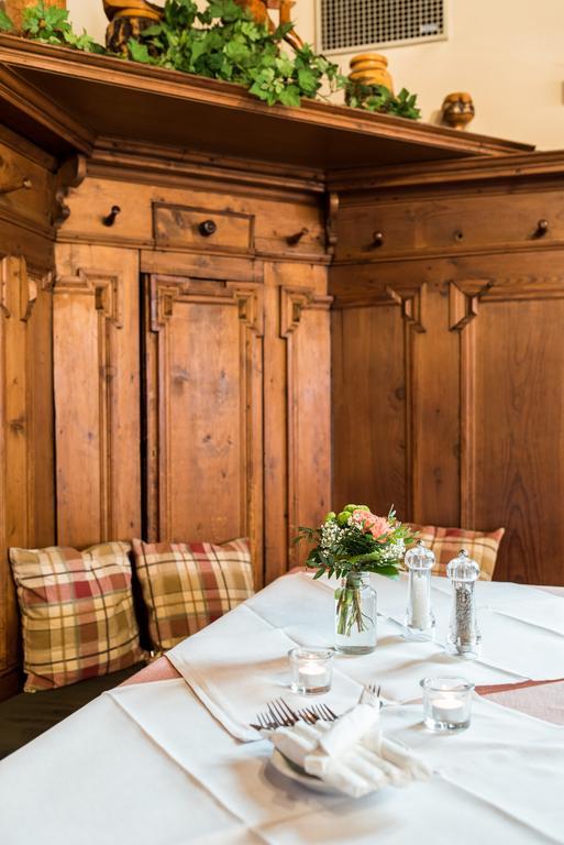 Gasthaus Zum Specht Hösbach Esterno foto
