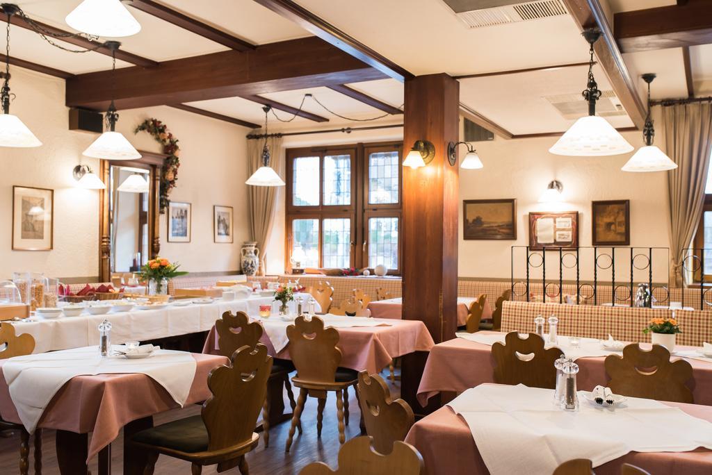 Gasthaus Zum Specht Hösbach Esterno foto